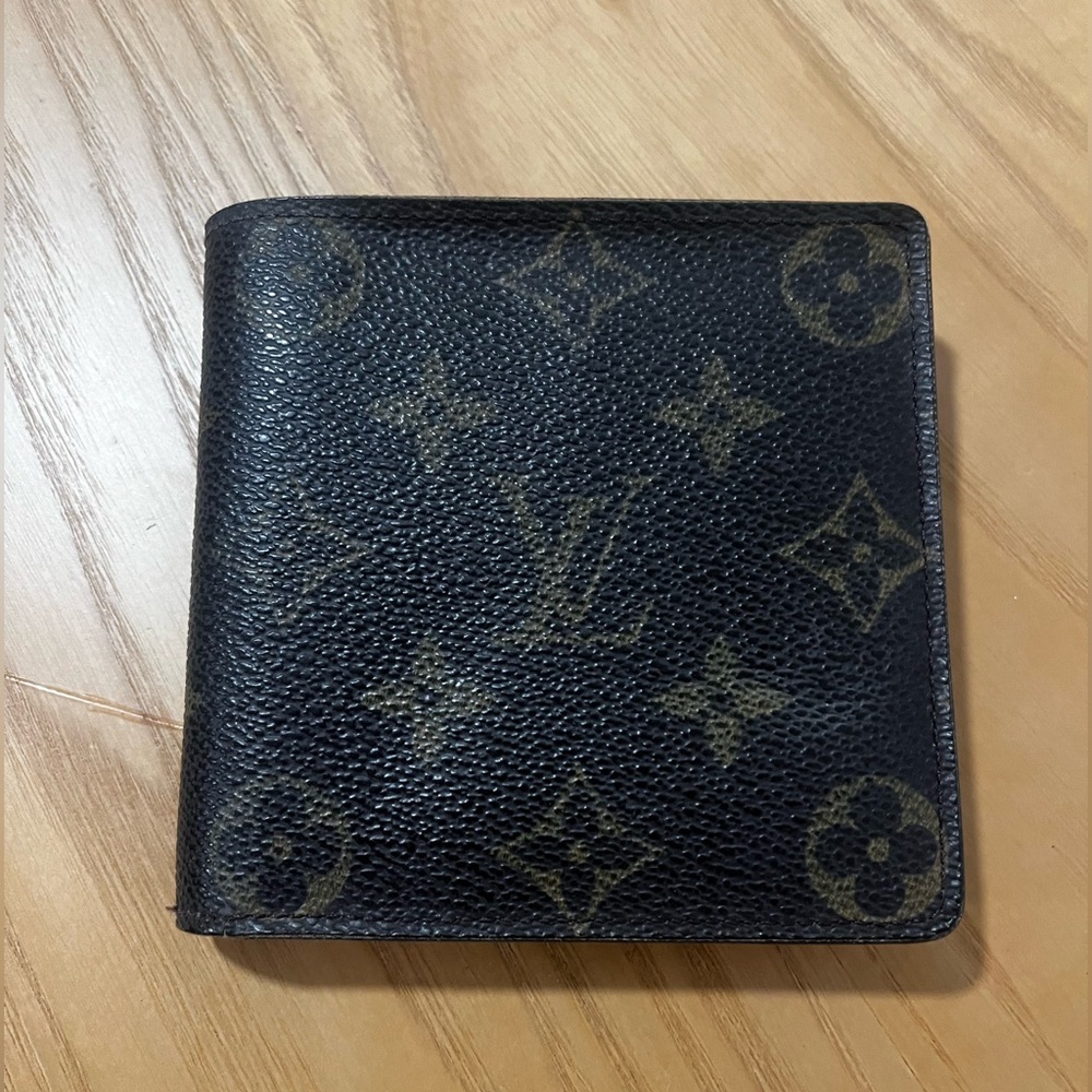 Louis Vuitton men’s wallet